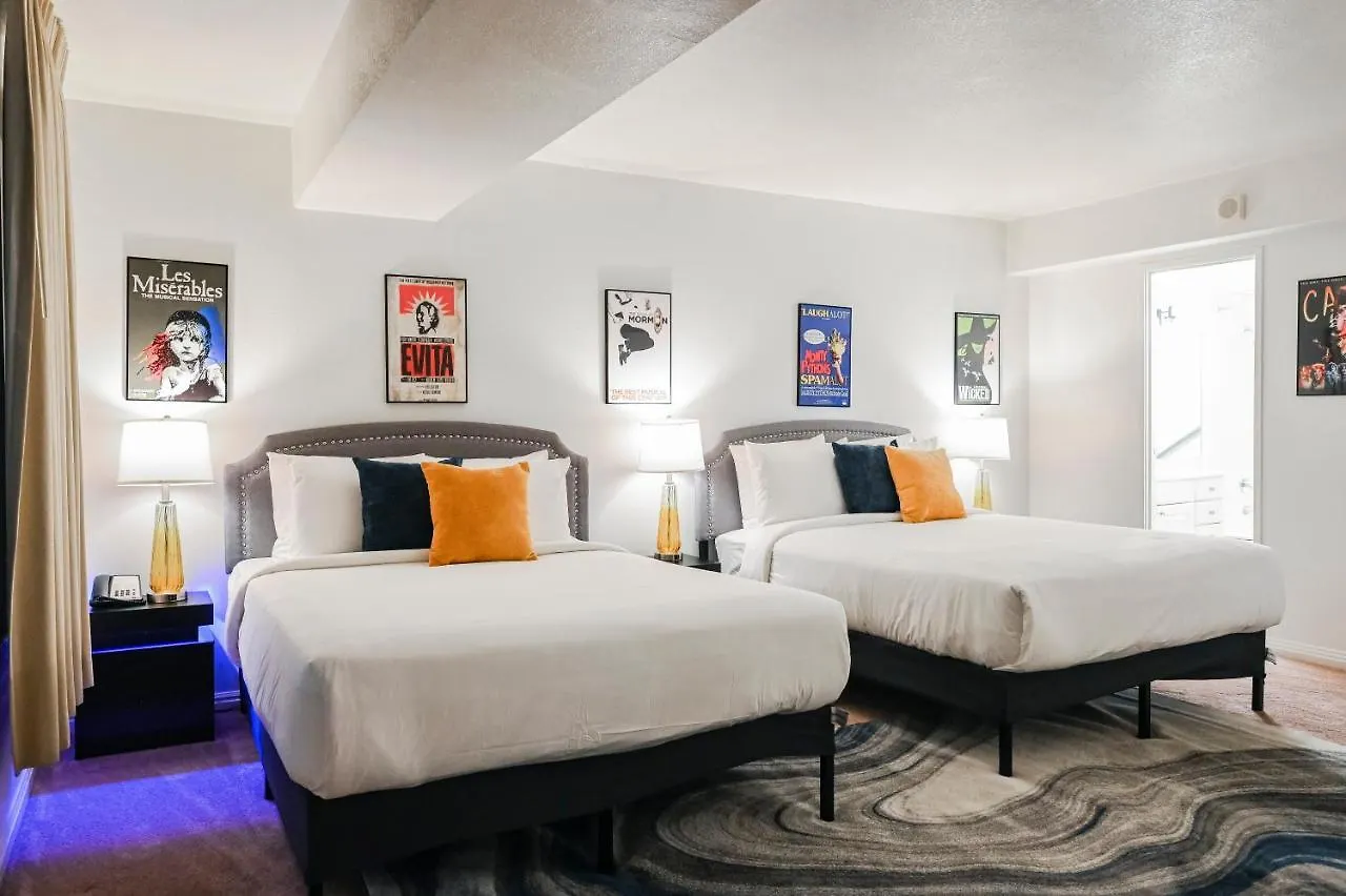 Stripviewsuites At Jockey Club Las Vegas