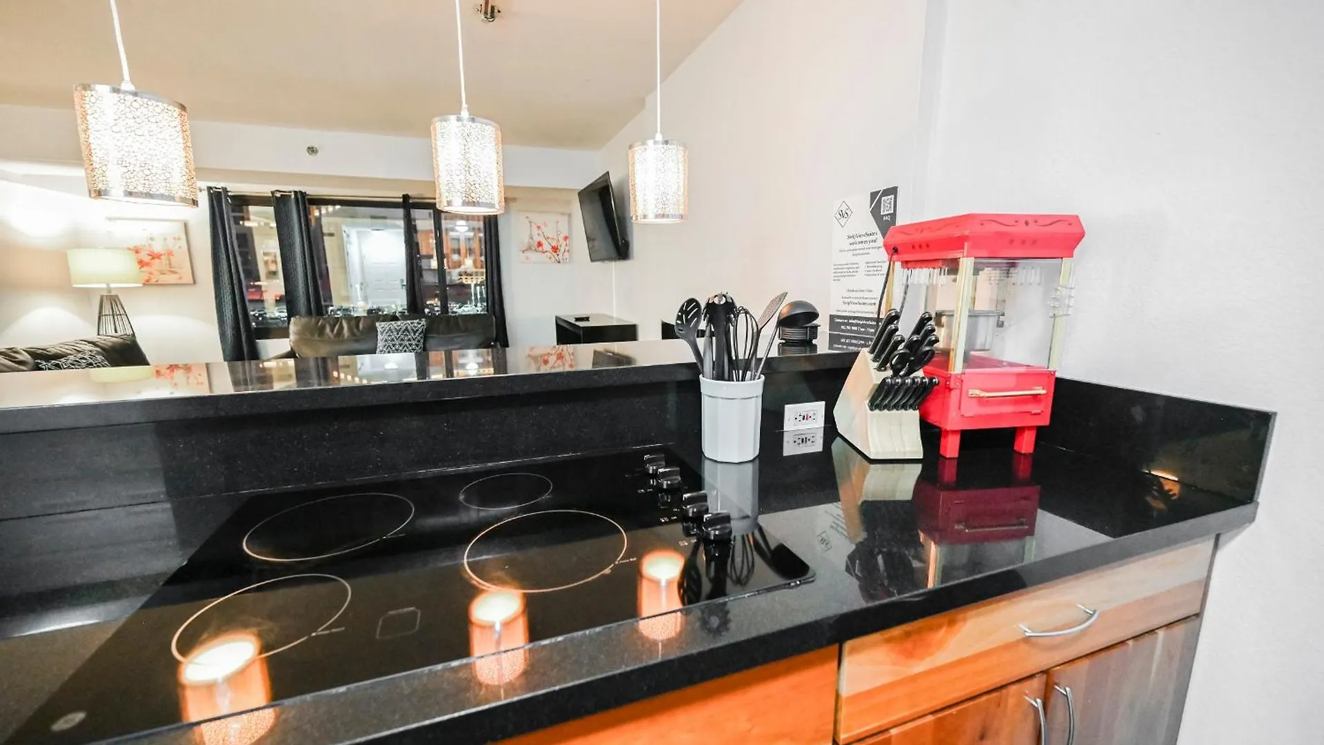 Aparthotel Stripviewsuites At Jockey Club Las Vegas