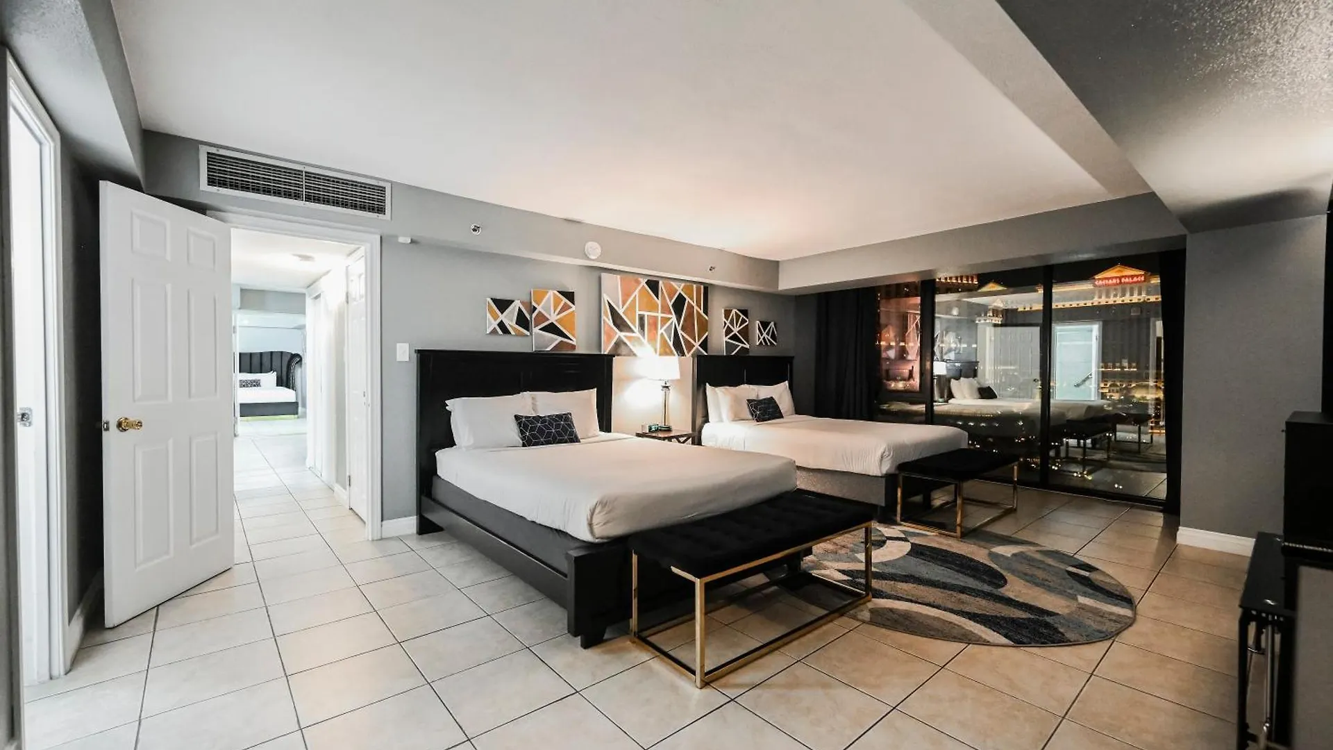 Aparthotel Stripviewsuites At Jockey Club Las Vegas